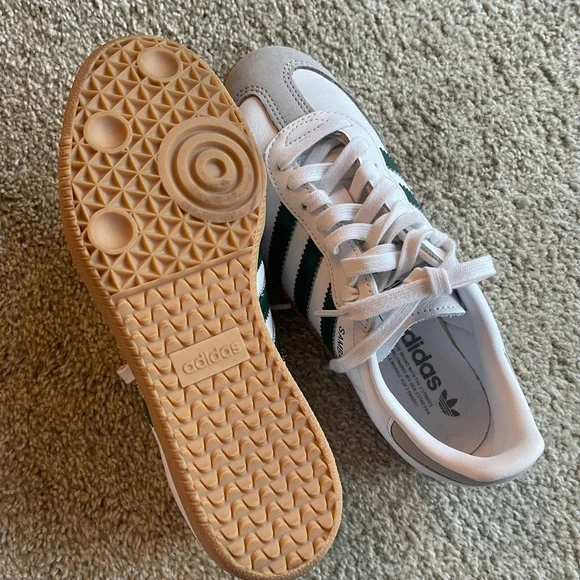 Adidas Samba White and Green Sneakers - Like New!! - Picture 4 of 5